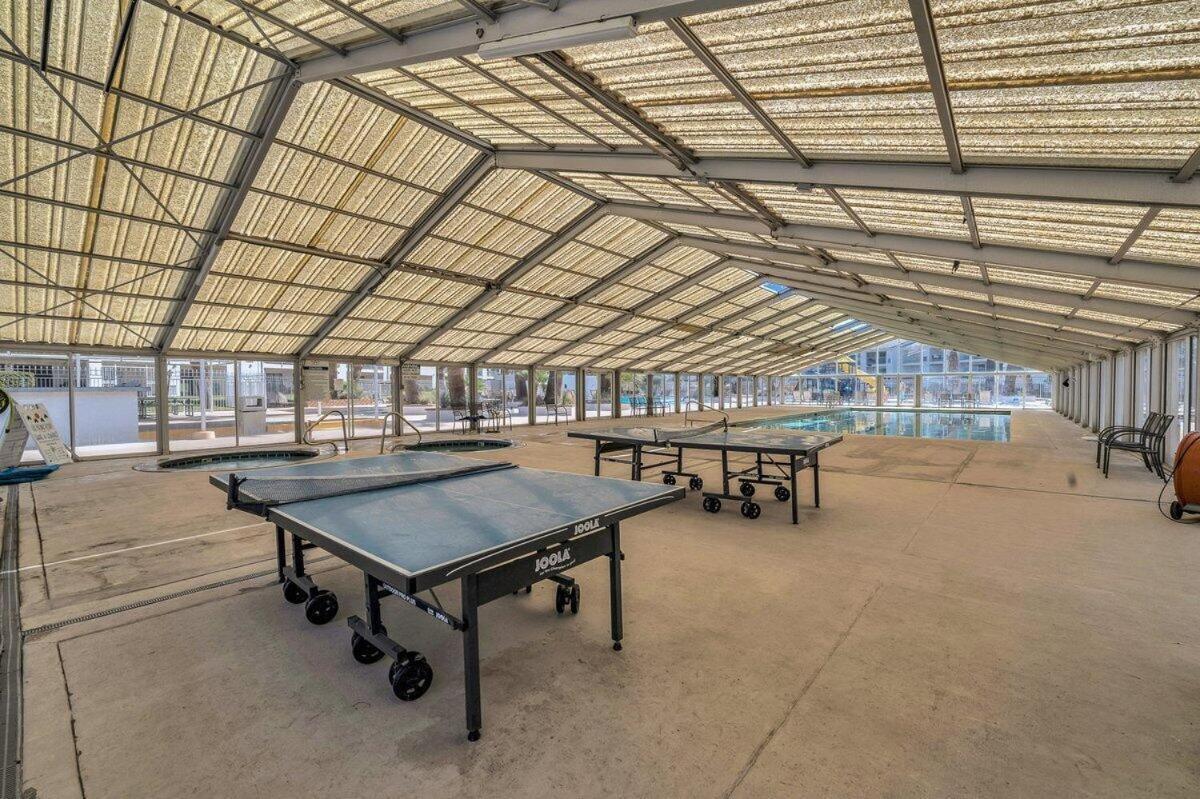 Modern Resort Condo - Pools, Courts & Scenic Views Сент-Джордж Экстерьер фото