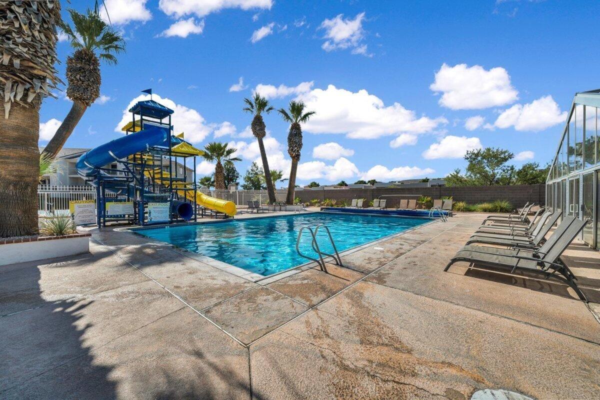 Modern Resort Condo - Pools, Courts & Scenic Views Сент-Джордж Экстерьер фото